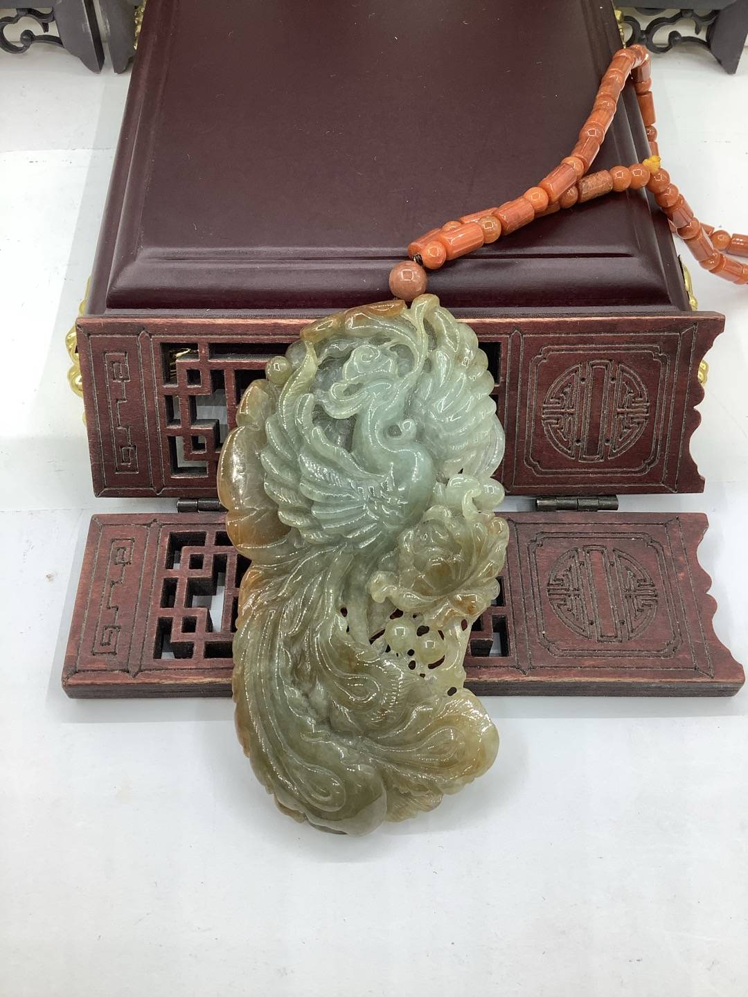 凤戏牡丹
