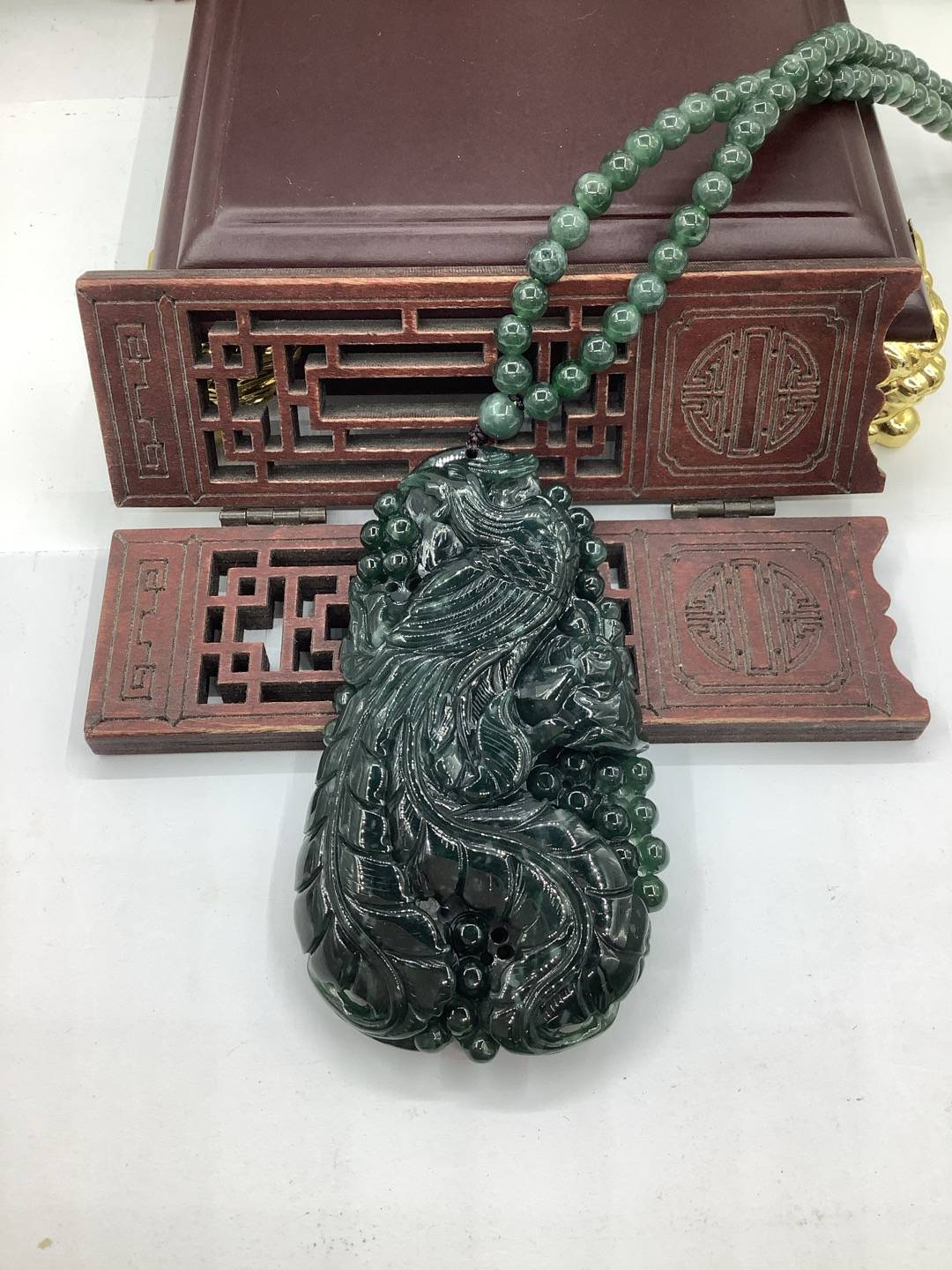 凤戏牡丹