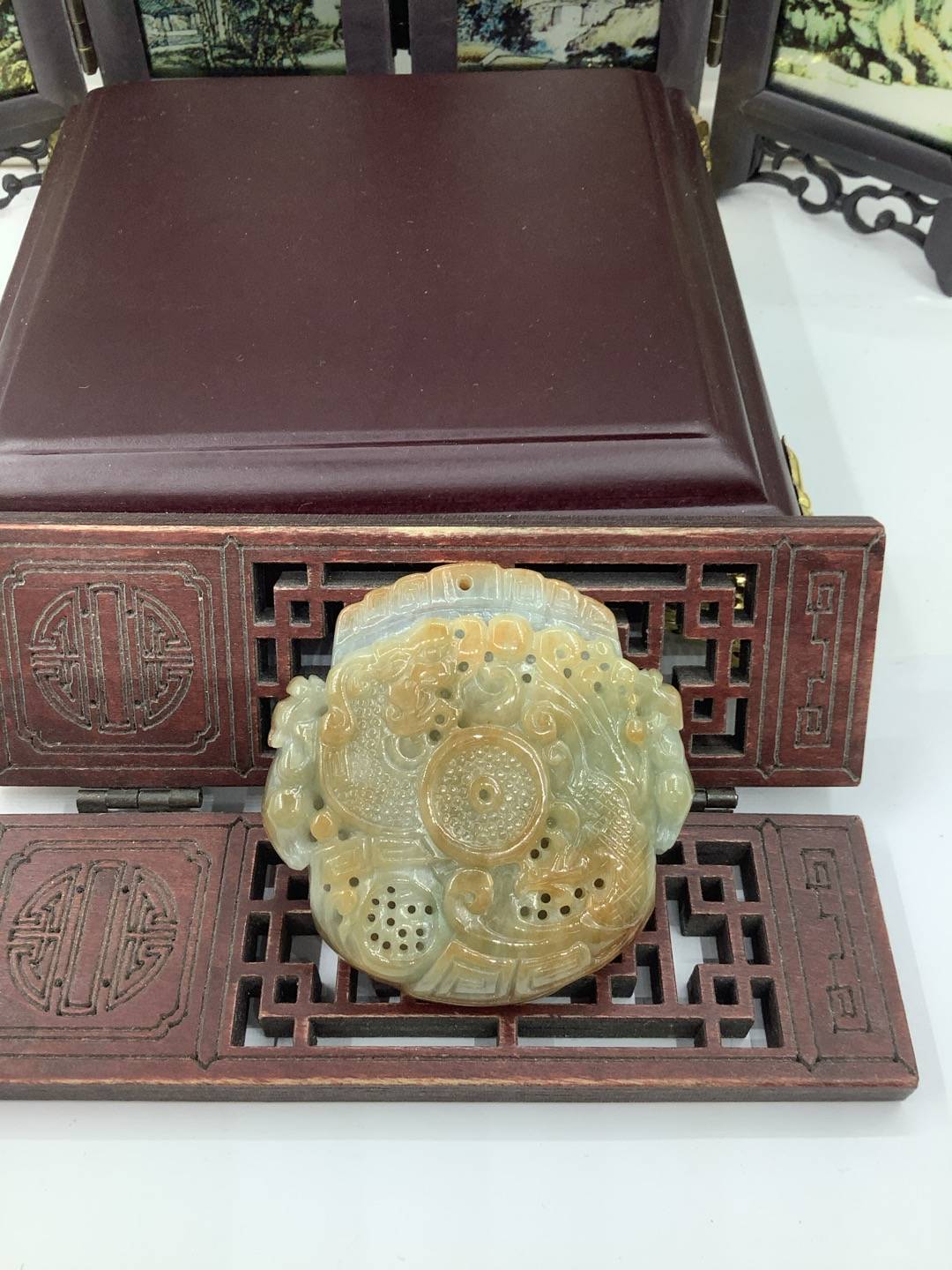 龙凤呈祥