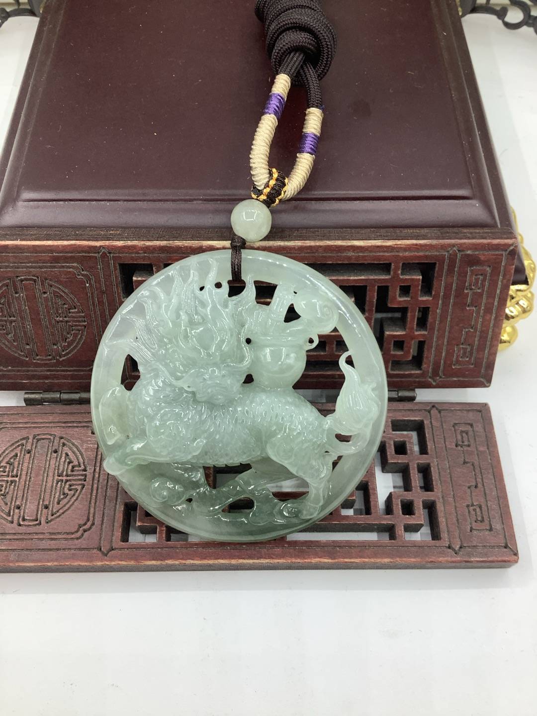 麒麟献瑞