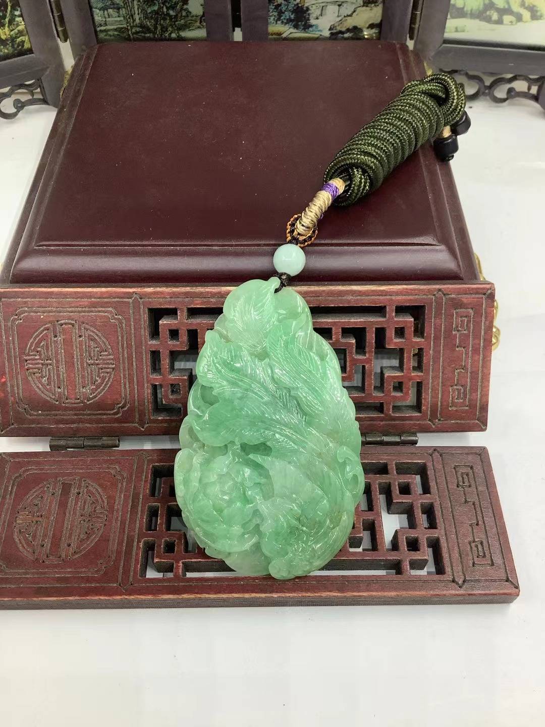 凤戏牡丹
