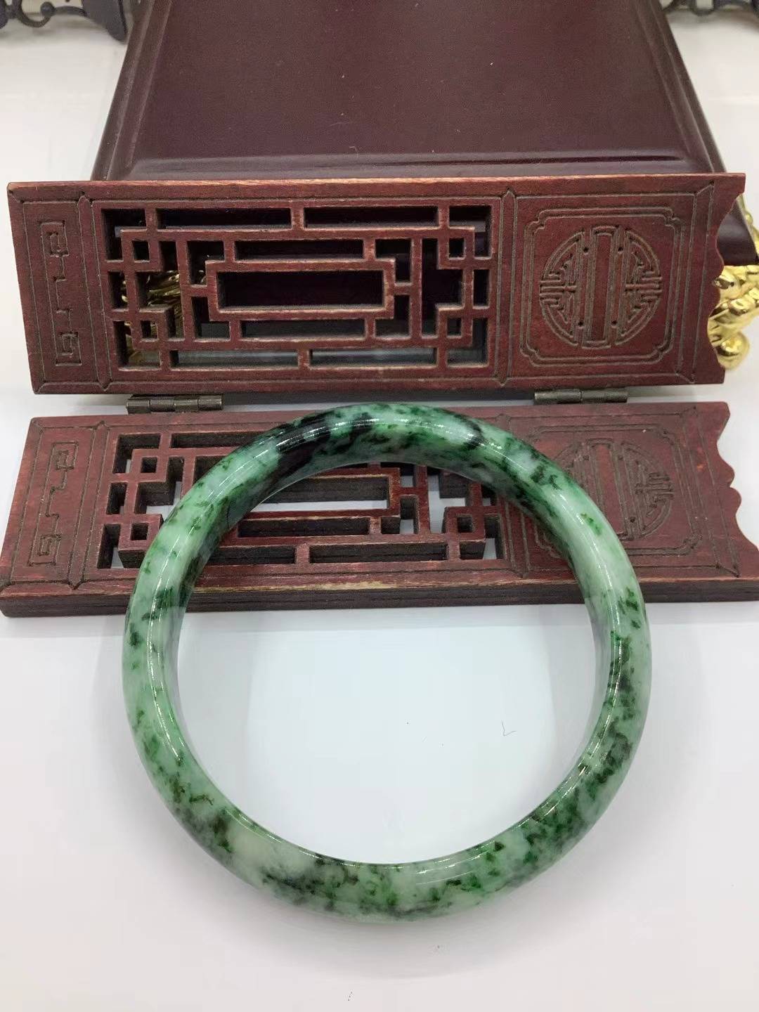 福镯