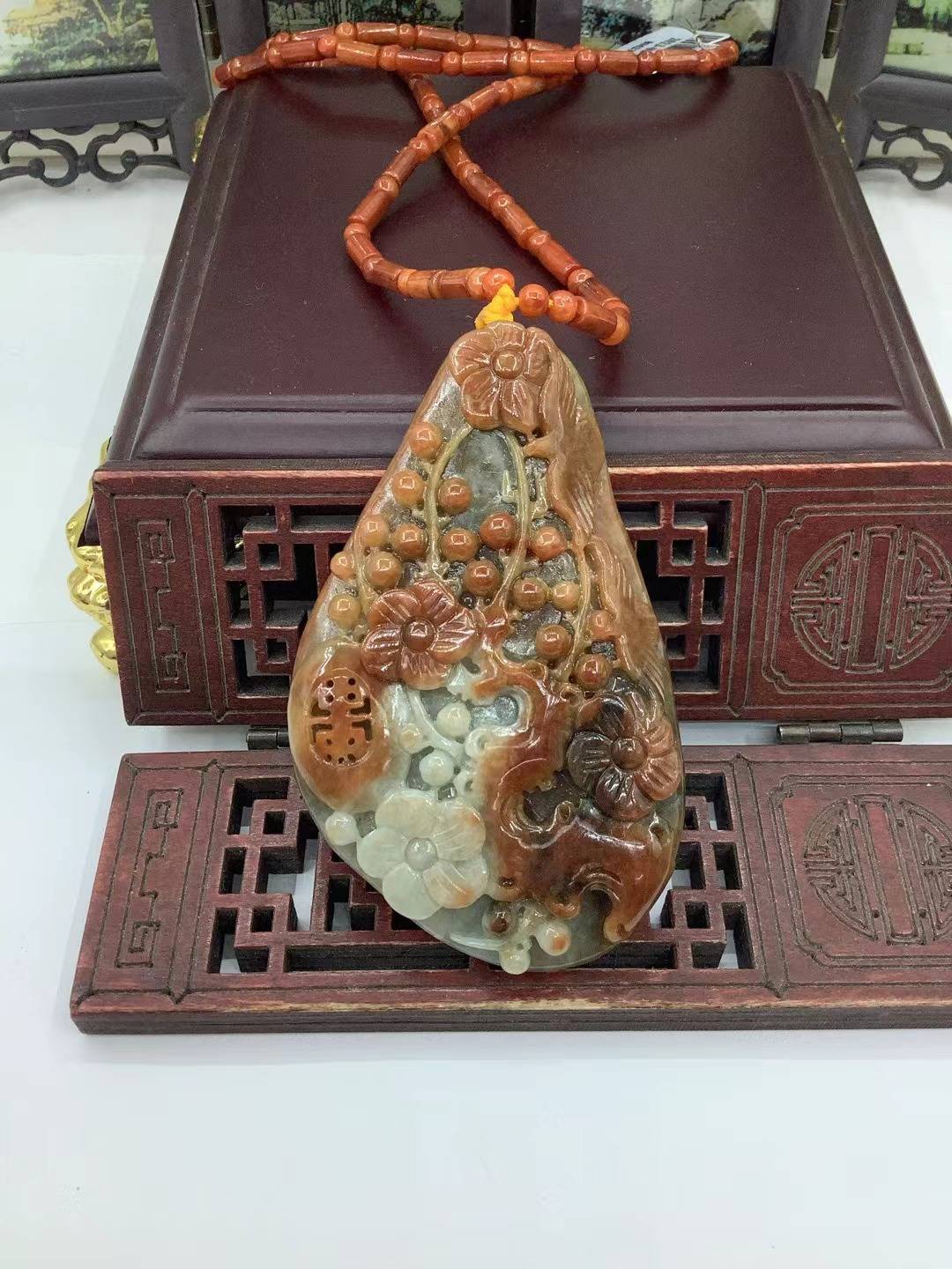 喜上眉梢
