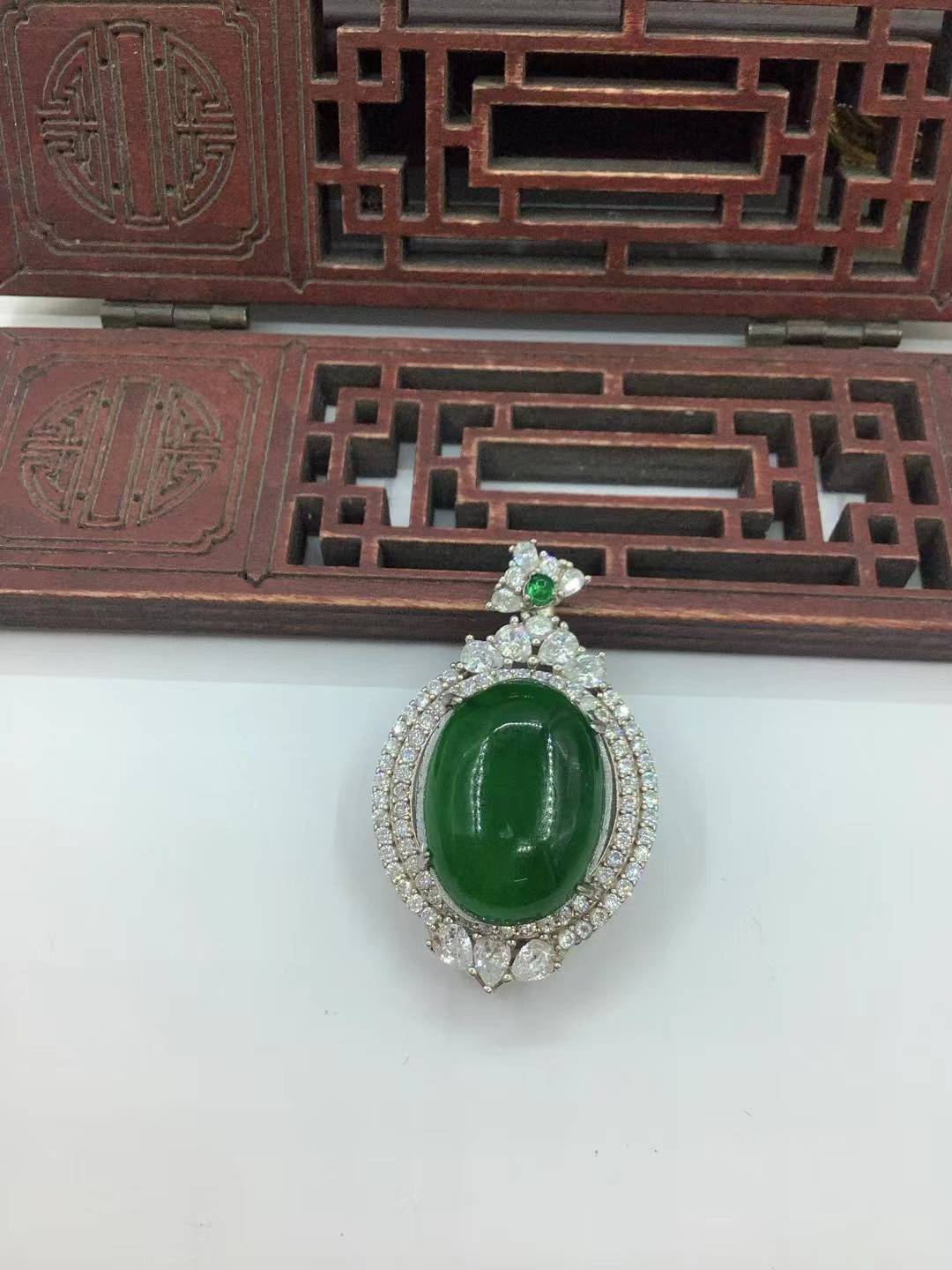 珠光宝气