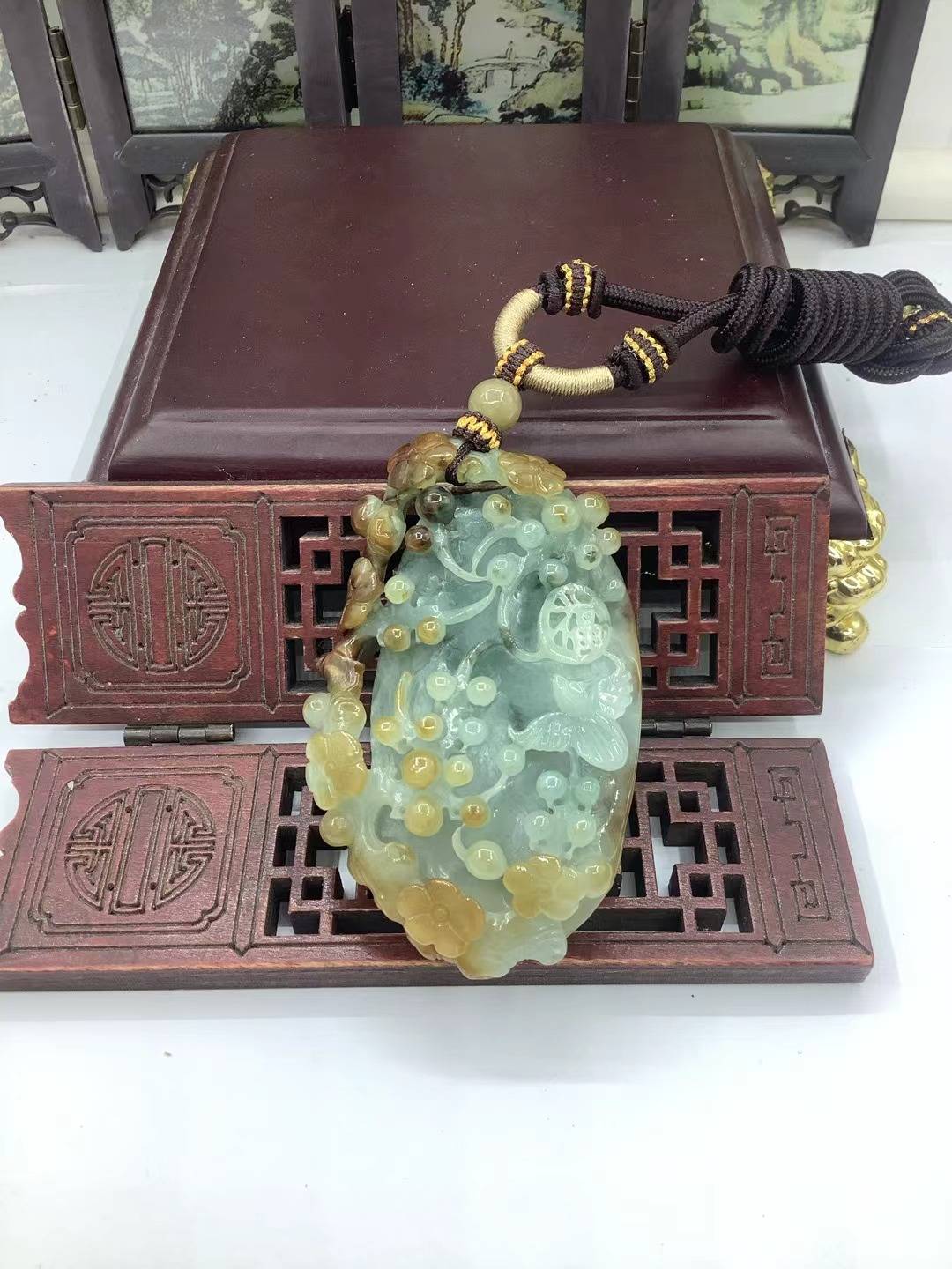 喜上眉梢