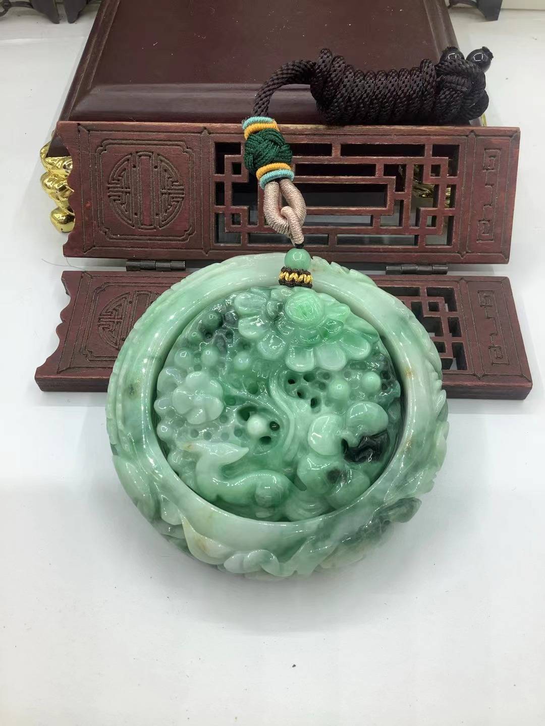 鹿梅同春