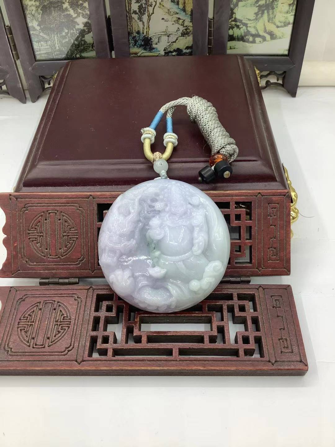 御龙财神