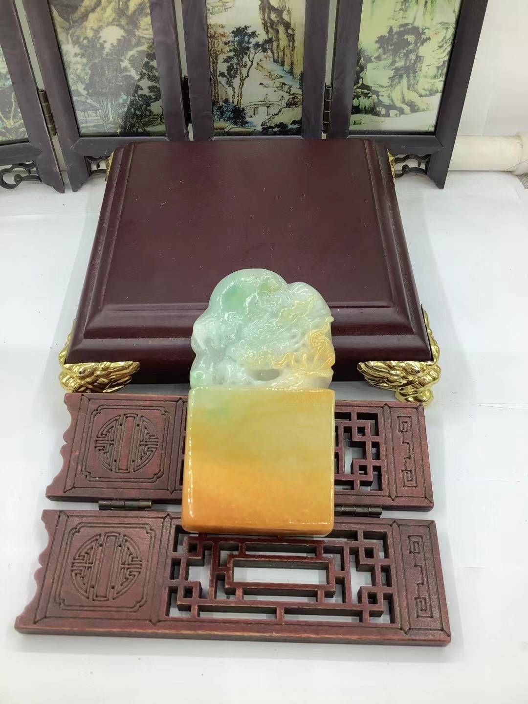 龙行天下