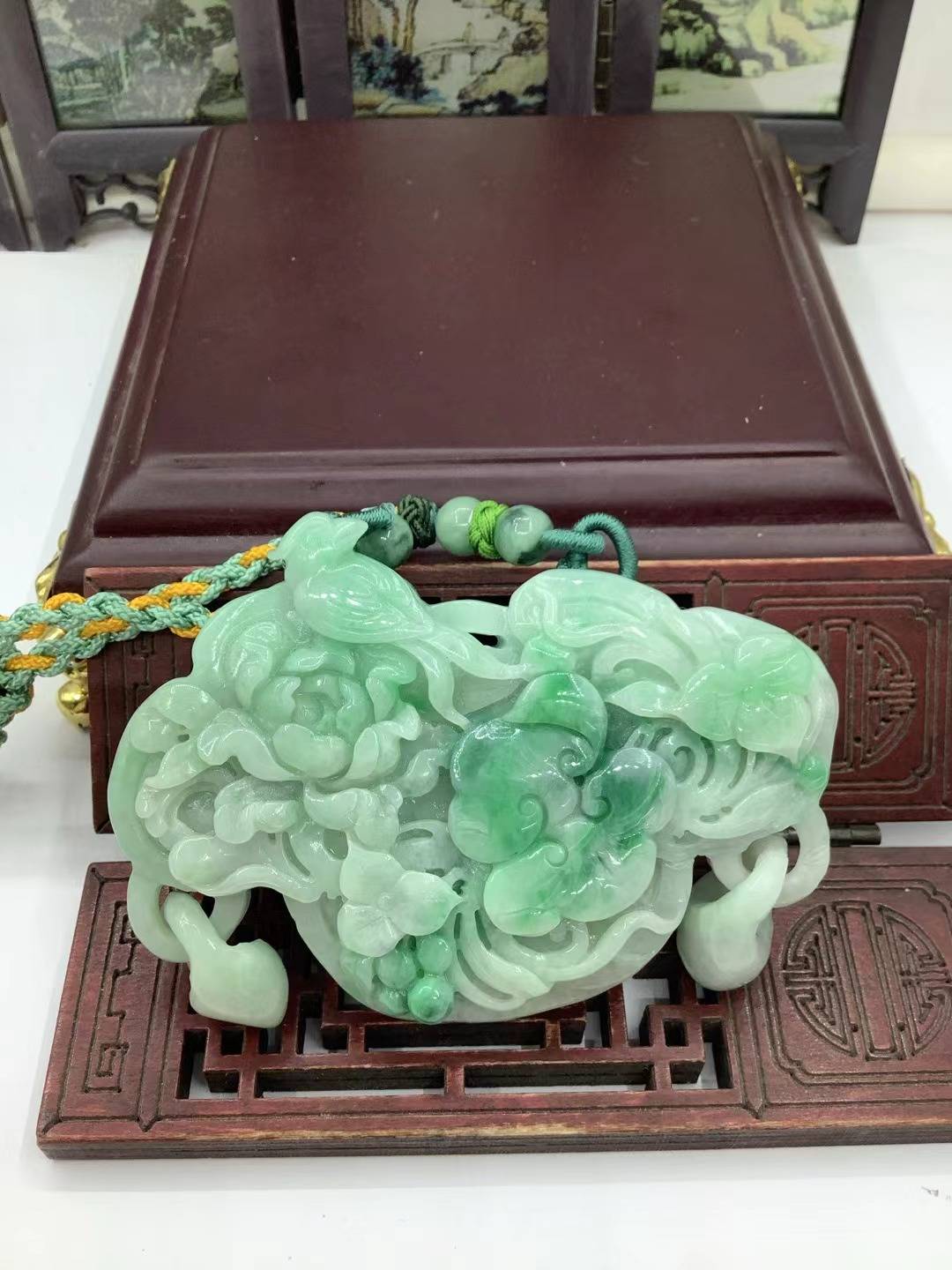喜上眉梢