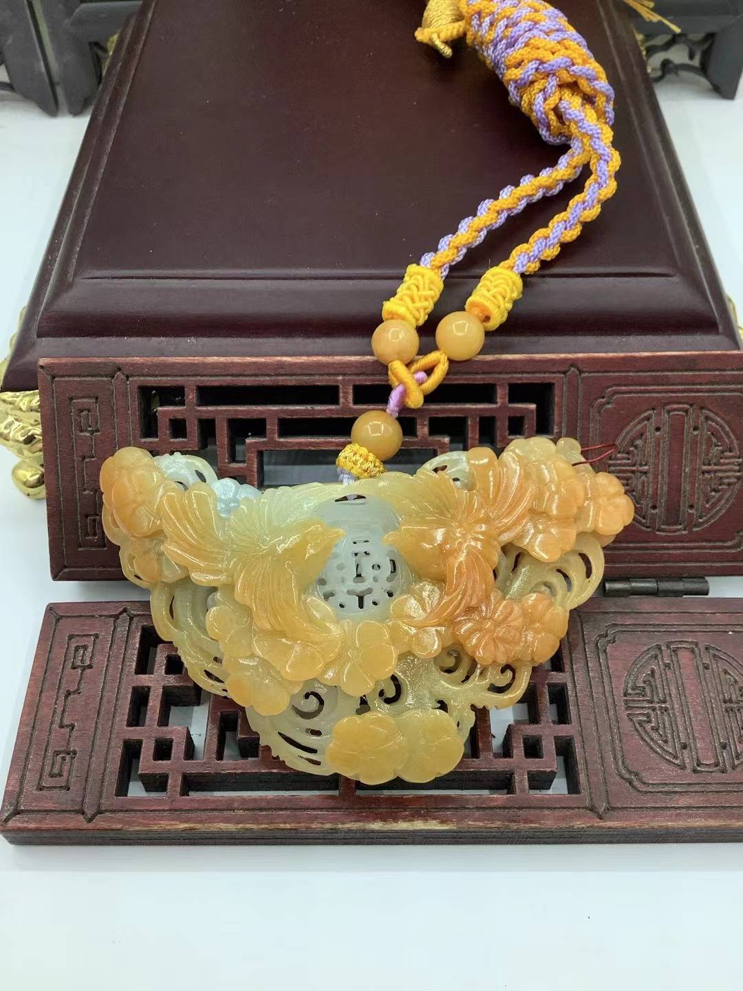喜上眉梢