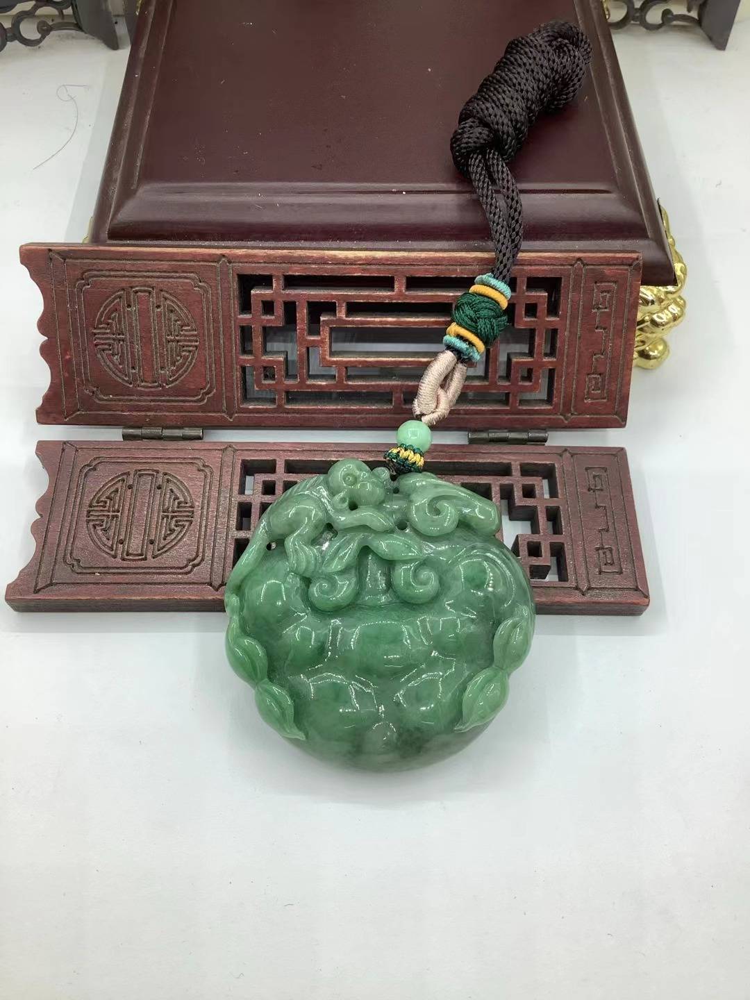 灵猴献瑞