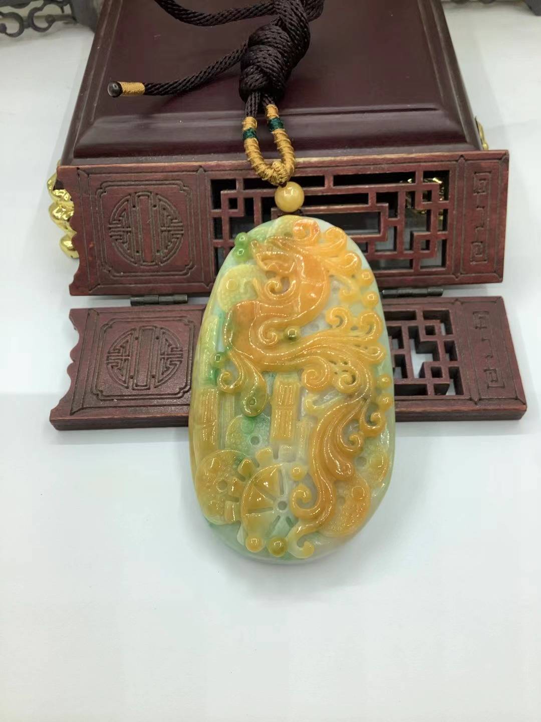 灵兽纳福