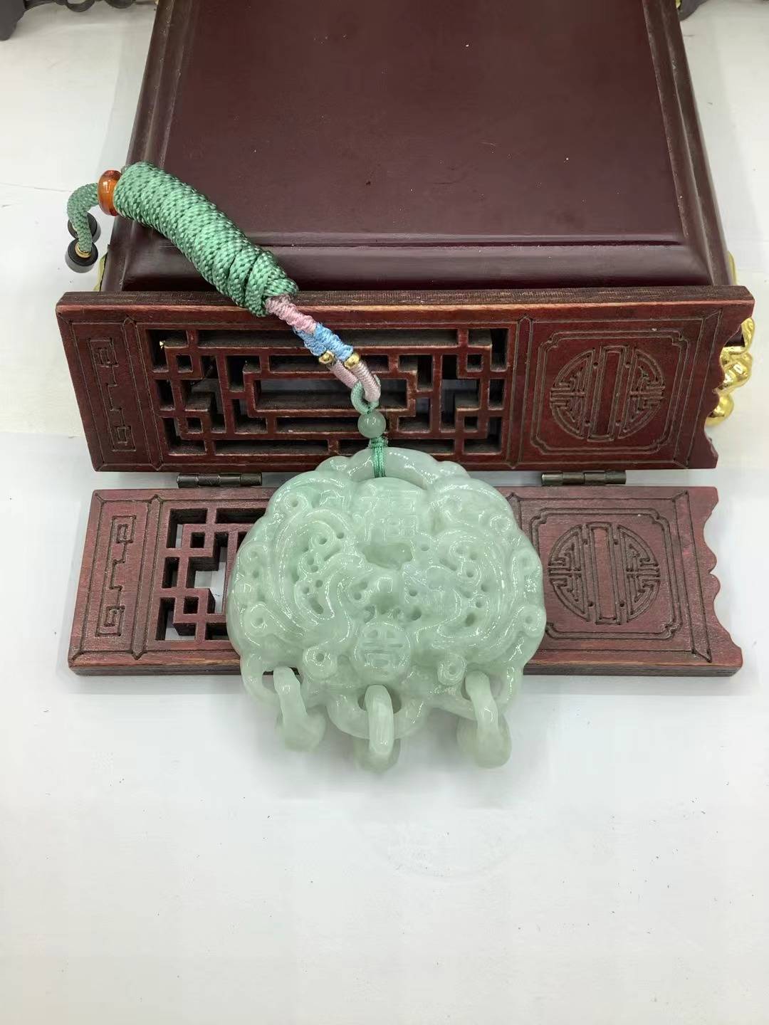 龙凤呈祥