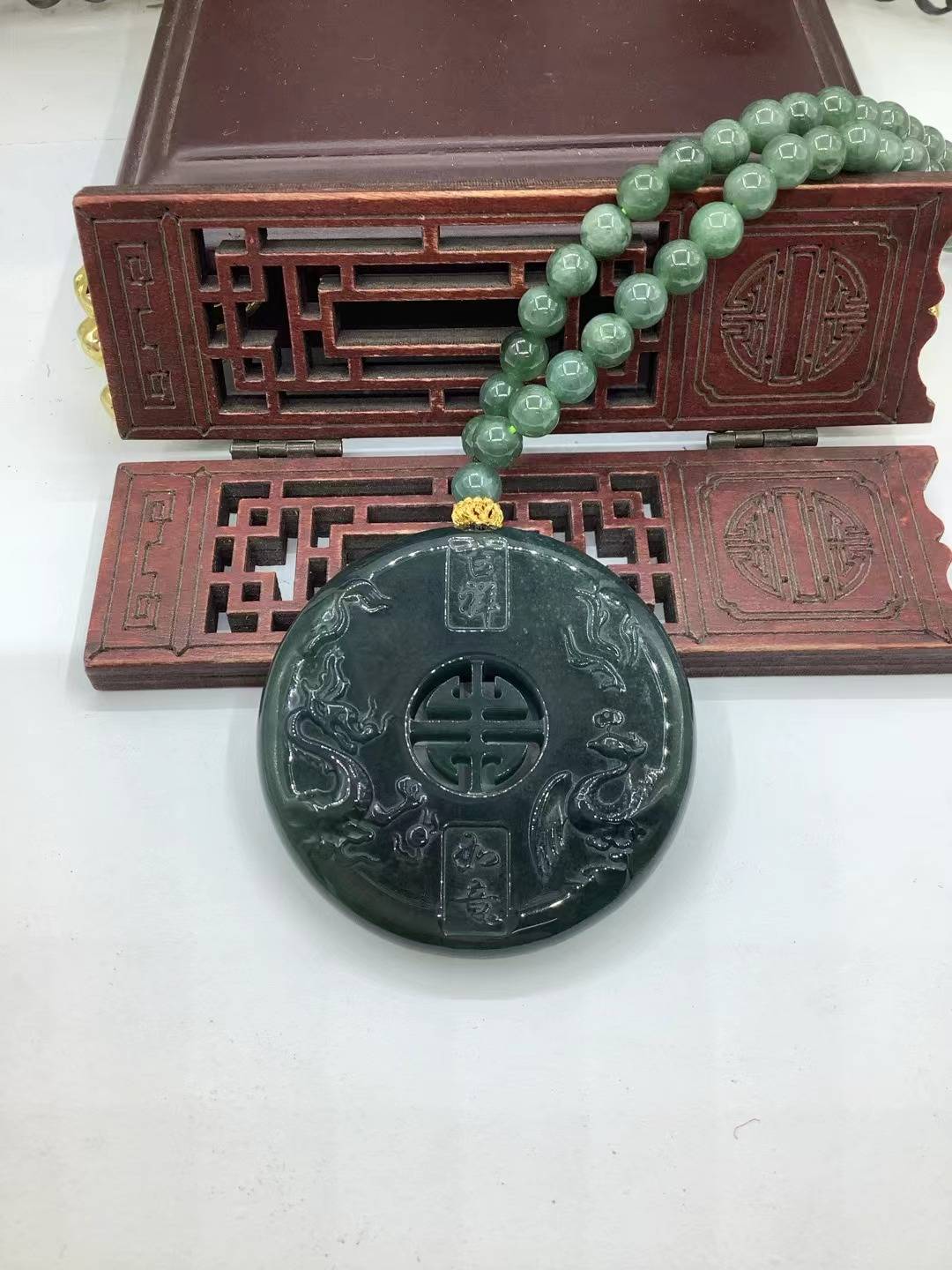 龙凤呈祥