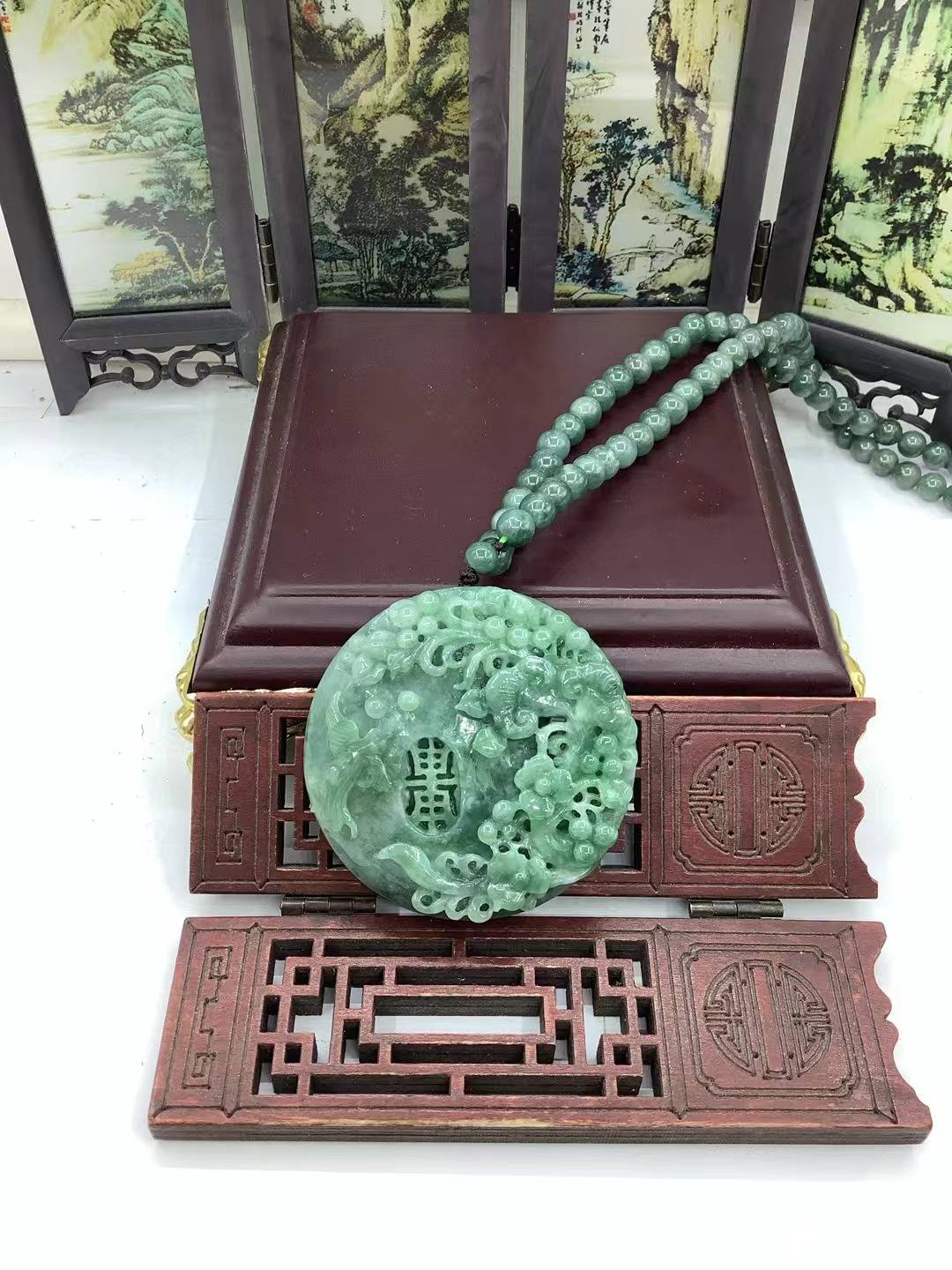 喜上眉梢