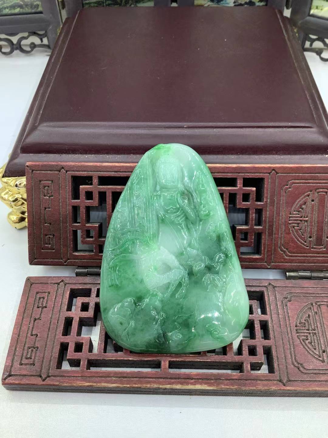 佛观天下