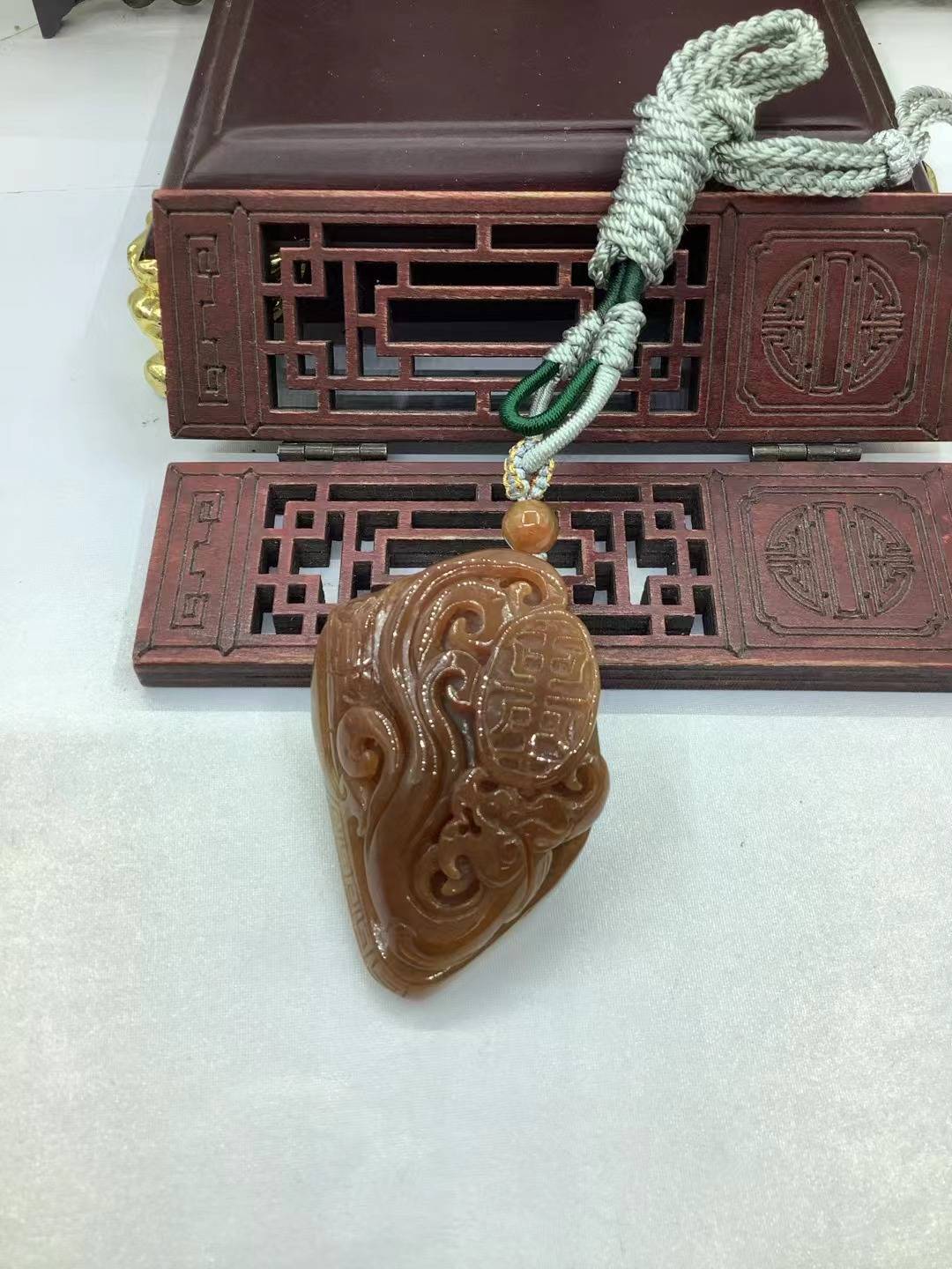 仿古龙