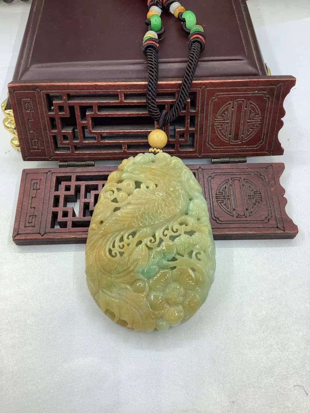 凤戏牡丹