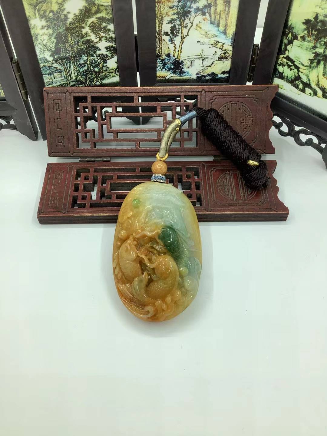 鱼跃龙门