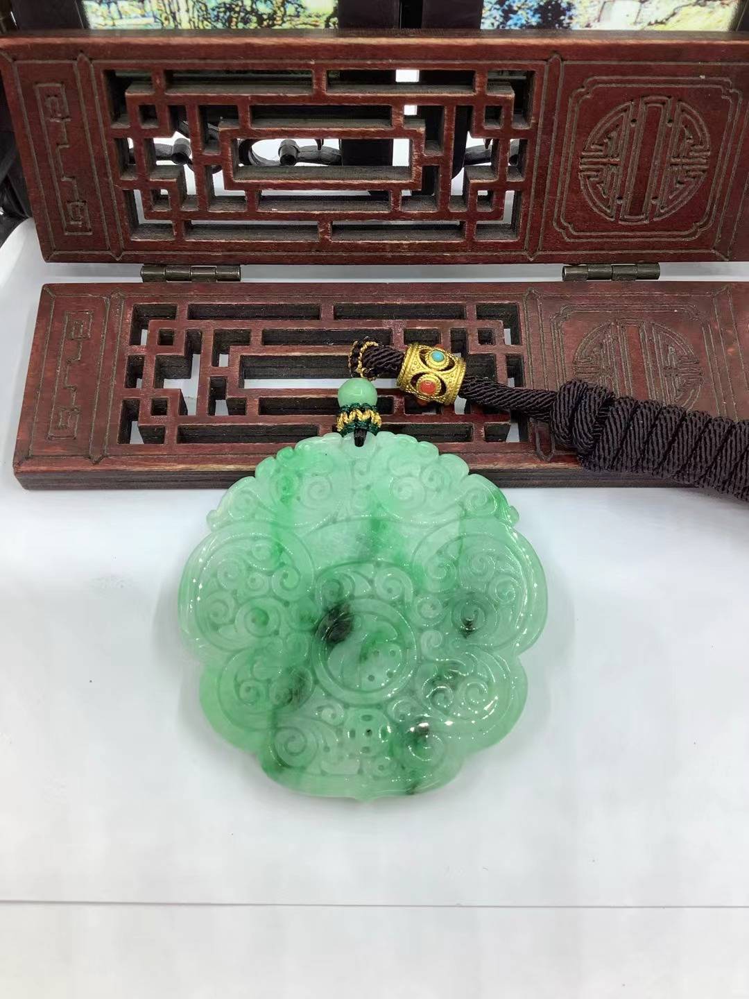 仿古牌