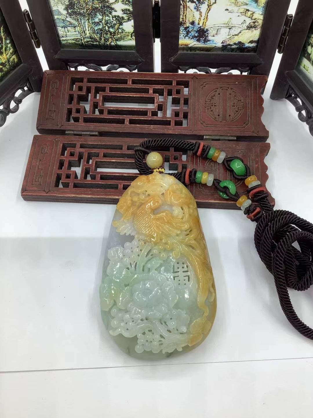 凤戏牡丹