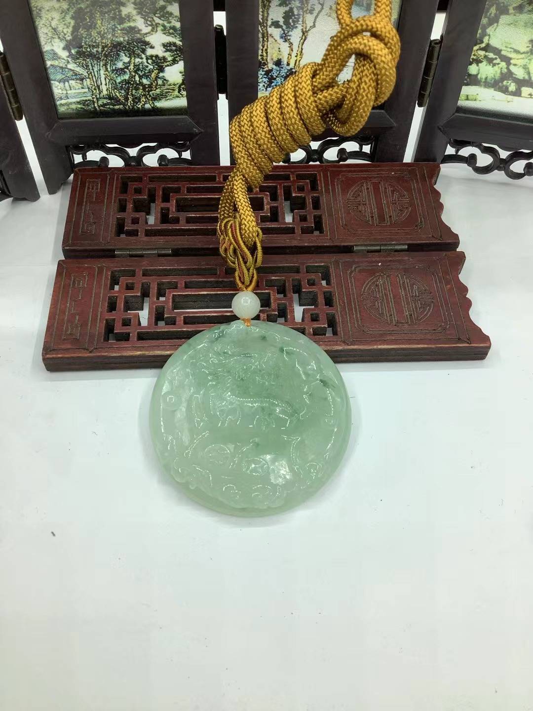 麒麟献瑞