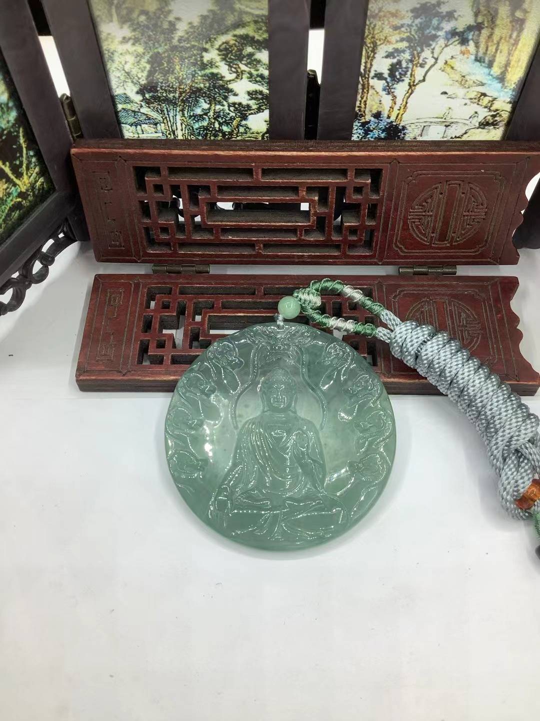九龙护主
