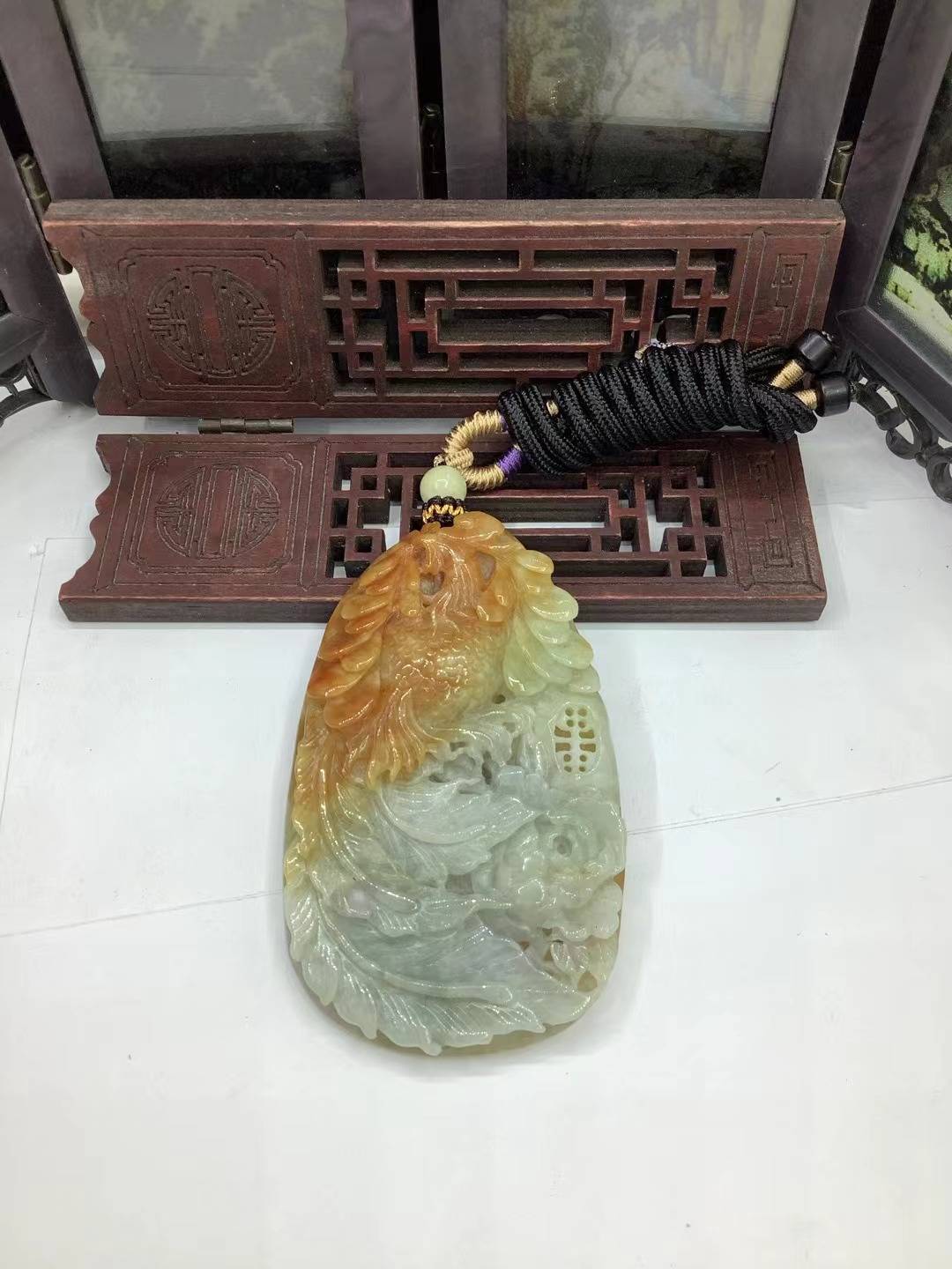 凤戏牡丹 