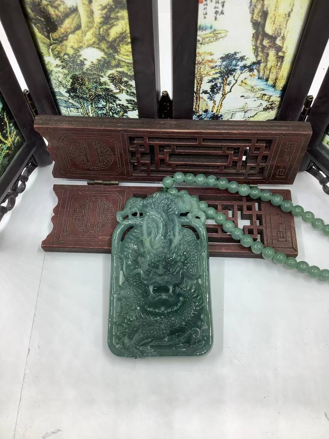 龙行天下